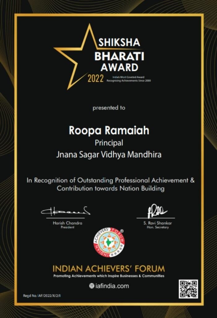 Mrs. Roopa - Winner of Indian Achievers' Award 2022